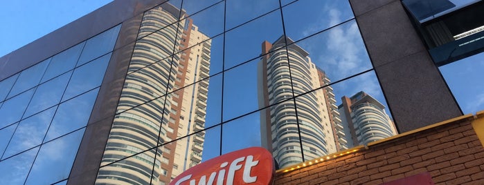 SWIFT - Mercado da Carne is one of Tempat yang Disukai Akhnaton Ihara.