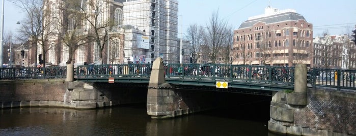 Niek Engelschmanbrug (Brug 106) is one of Amsterdam bridges: count them down! ❌❌❌.