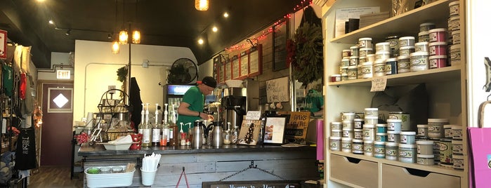 Murray's Browse And Brew is one of Suburban Coffee.