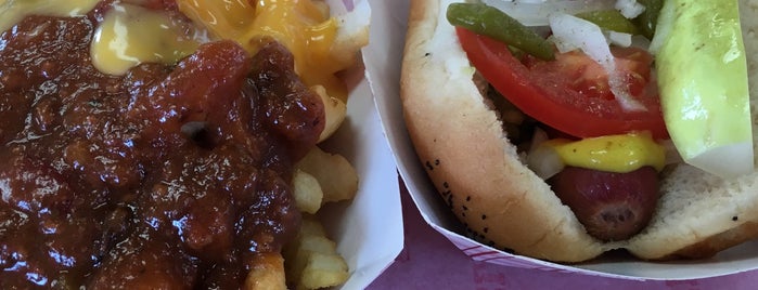 Wrigleyville Dogs is one of Red Hot Chicago.