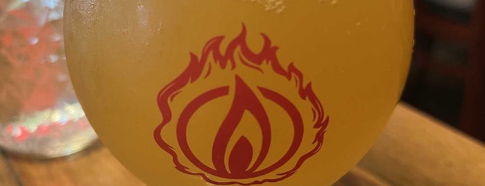 Blaze Craft Beer and Wood Fired Flavors is one of Erin'in Beğendiği Mekanlar.