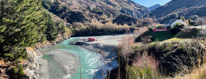 Shotover River is one of Ozzie Kiwi.