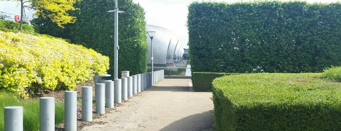 Thames Barrier Park is one of Amazing Food And Travel : понравившиеся места.