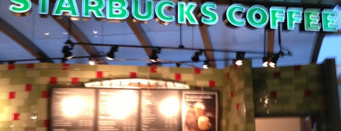 Starbucks is one of Must-visit Food in Detroit.