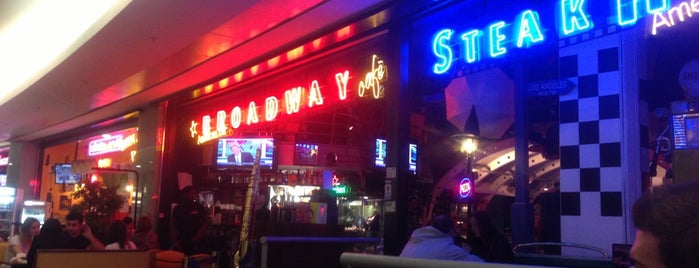 Broadway Steak House is one of Sesto e dintorni.