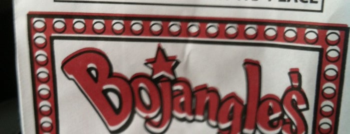 Bojangles' Famous Chicken 'n Biscuits is one of Orte, die Ryan gefallen.