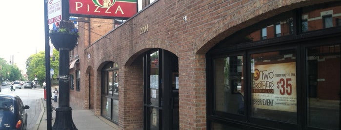 Bacino's of Lincoln Park is one of kaleb 님이 저장한 장소.