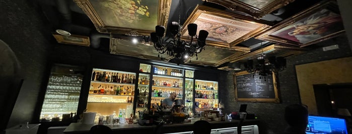 Archivio Storico is one of The 15 Best Places for Cocktails in Naples.