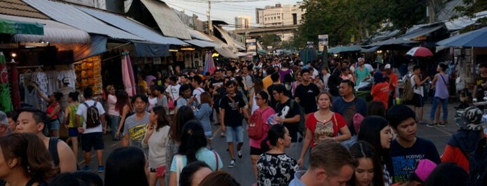 Chatuchak Weekend Market is one of Thailand!.