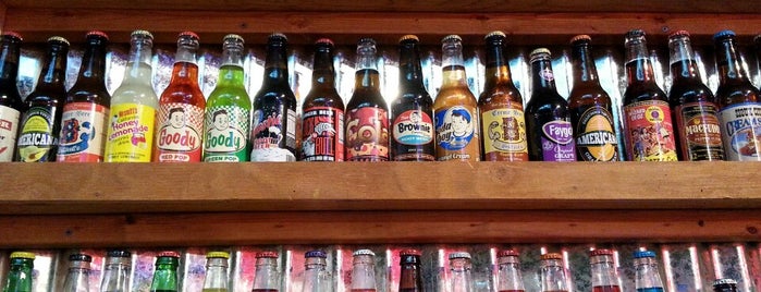 Rocket Fizz is one of Lugares favoritos de Andy.