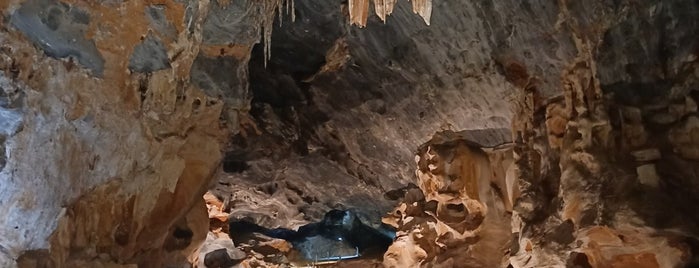 Cango Caves is one of 7th in SA.