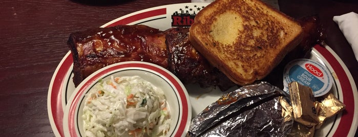 Rib City Grill is one of Cape Coral.