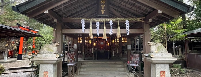 Fushimi Kandakara Shrine is one of Kyoto.