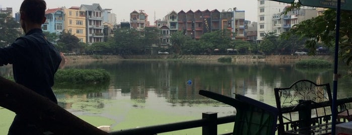 Hồ Văn Chương (Van Chuong Lake) is one of Hanoi - Lake.