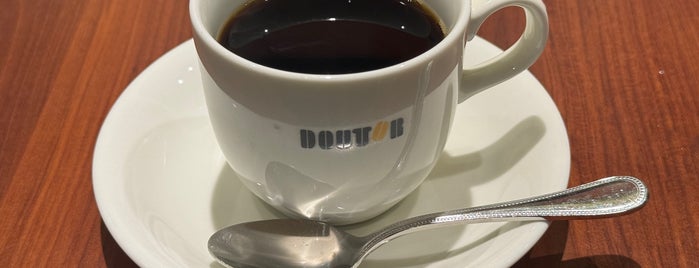 Doutor Coffee Shop is one of Cafe.