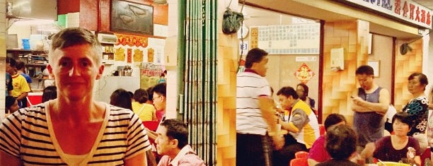 Ang's Hotel (Fatt Kee Restaurant) is one of KK.