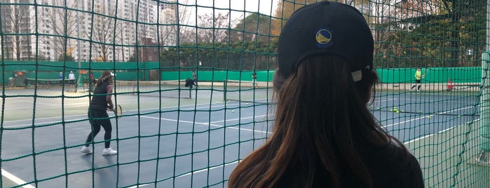 Sogang University Tennis Court is one of Posti che sono piaciuti a Seung O.