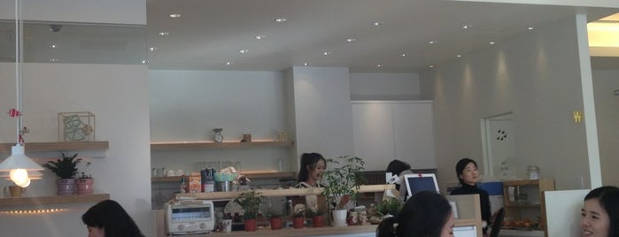 CAFE 5CIJUNG is one of Seung Oさんのお気に入りスポット.