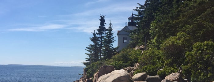 Bass Harbor Head Lighthouse is one of สถานที่ที่ Jon ถูกใจ.