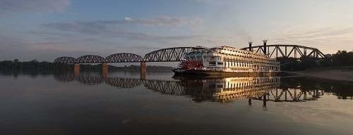 American Queen Steamboat Company is one of Memphis.