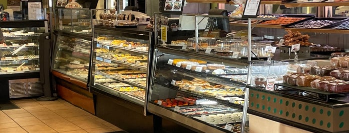 Alessi Bakery & Deli is one of Tampa Eateries.