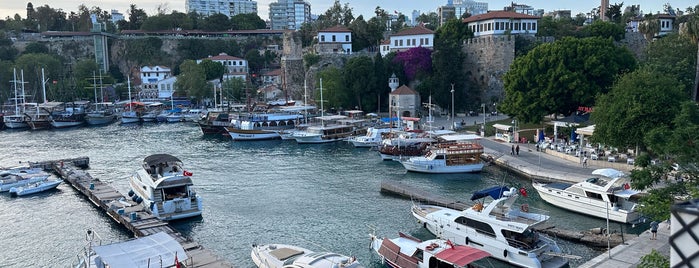 İskele Camii is one of Antalya.