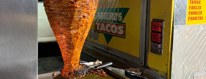 Arturo's Taco Truck is one of Lunch/Brunch.