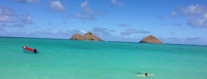 Lanikai Beach is one of Travel Guide to Honolulu.