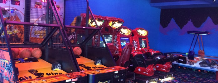 Galaxy Zone - Laser Tag, Arcade and Fun is one of Joey Summer.