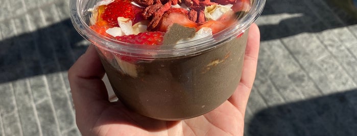 Bowl'd Acai is one of Orte, die Jim gefallen.