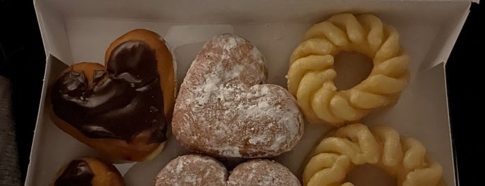 Dunkin' is one of The 15 Best Places for Pastries in Daytona Beach.