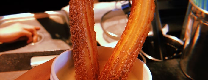 Street Churros The Lab Store is one of Seung Oさんのお気に入りスポット.
