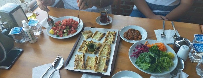 Konyalı Etli Ekmek is one of Orte, die Haldun gefallen.