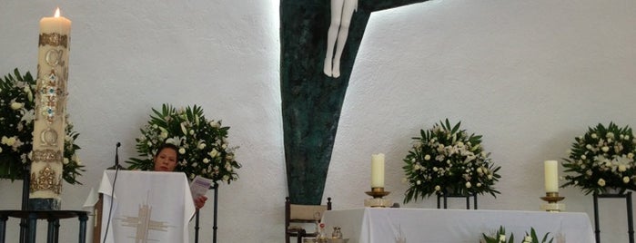 Parroquia Sta. María Madre de la Misericordia is one of Soni : понравившиеся места.