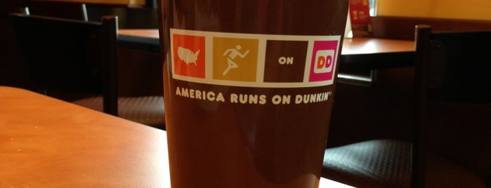 Dunkin Donuts is one of Kelvin’s Liked Places.