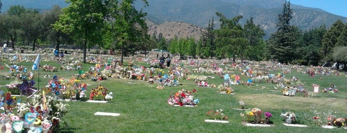 Cementerio Parque El Prado is one of Puente Alto.