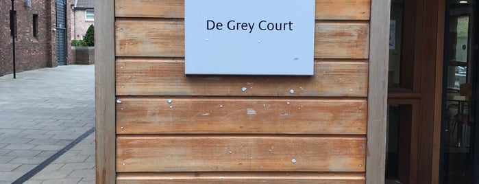 De Grey Court is one of University.
