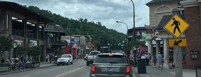 Gatlinburg, TN is one of Where I want to go.