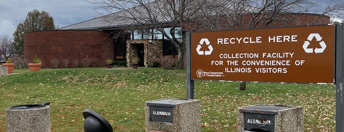 Farm Land Rest Area - Westbound is one of Favorite rest areas.