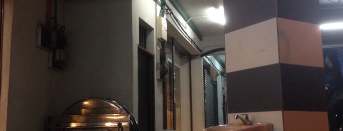 Restoran Nasi Kandar Dinas Sdn. Bhd. is one of Tempat yang Disukai ꌅꁲꉣꂑꌚꁴꁲ꒒.