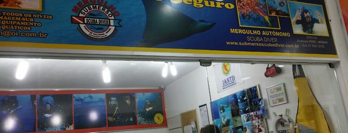 Submerso Mergulho is one of Favoritos.