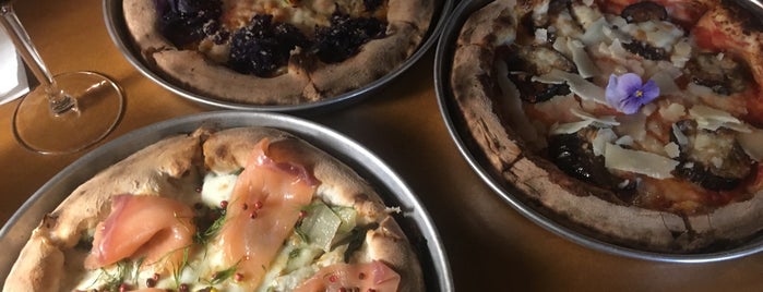 Dirty Office Pizza is one of Theodore's Saved Places.