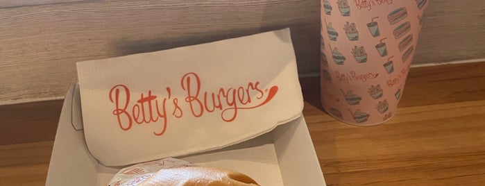 Betty's Burgers And Concrete Co is one of Perth CBD Brunch Spots.