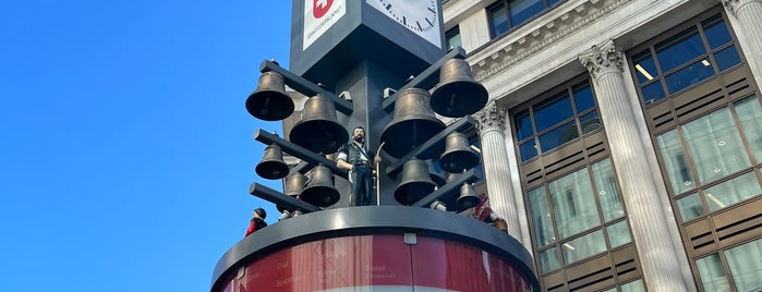 Glockenspiel is one of Covent Garden..