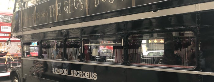 Ghost Bus Tours is one of สถานที่ที่ Jay ถูกใจ.