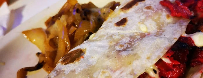 Los Tacos Parrillada is one of Posti che sono piaciuti a Ismael.