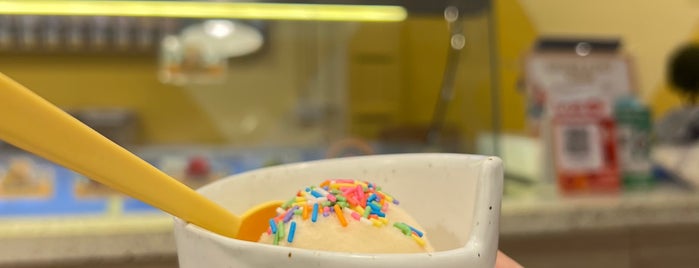 Itti Homemade Icecream is one of BKK_Ice-cream.