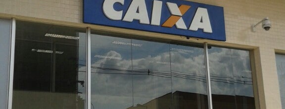Caixa Econômica Federal is one of Locais curtidos por Roberto.