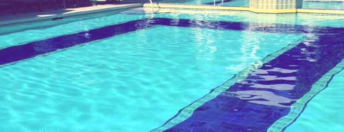 Catalina Pool at Arizona Biltmore is one of Posti che sono piaciuti a JD.