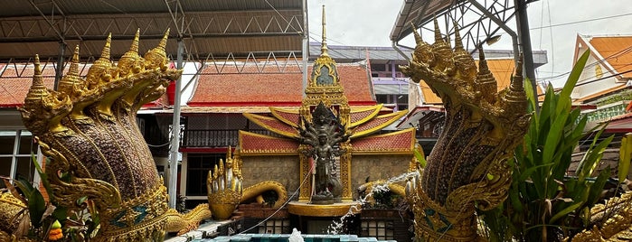 วัดเจ้าอาม is one of Pray in Bkk.
